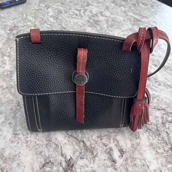 Vintage Dooney & Bourke With Wallet - Picture 9 of 9